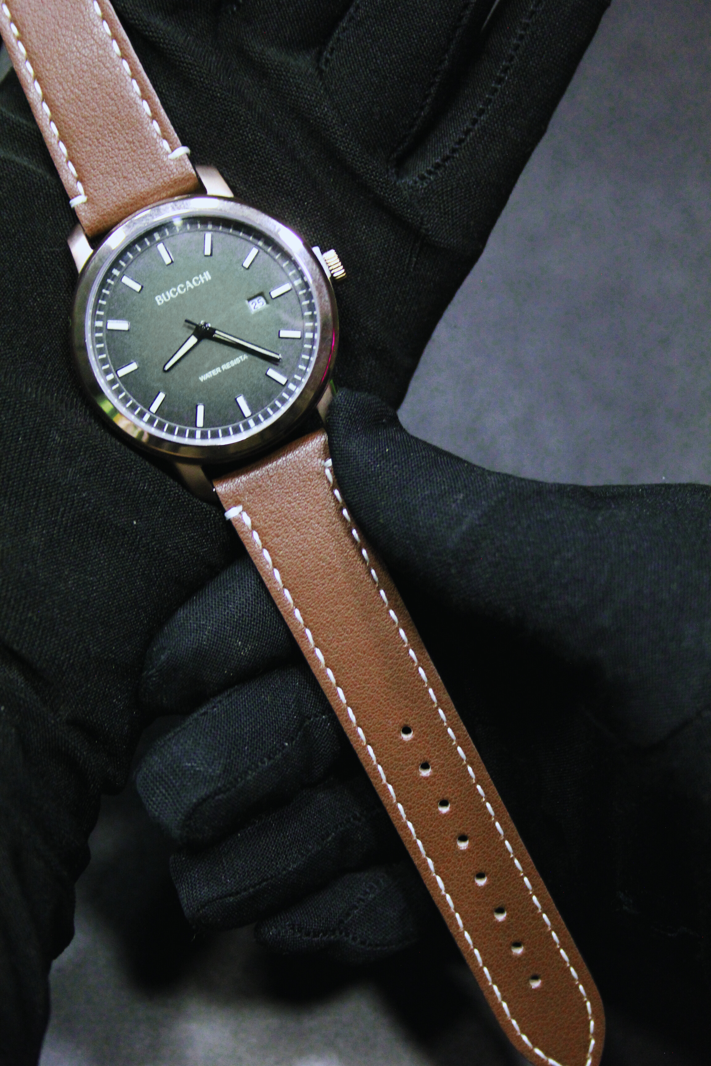 BUCCAGHI Classic Leather Strap Men's Watch – Stainless Steel, 3ATM Water Resistant, Quartz Movement